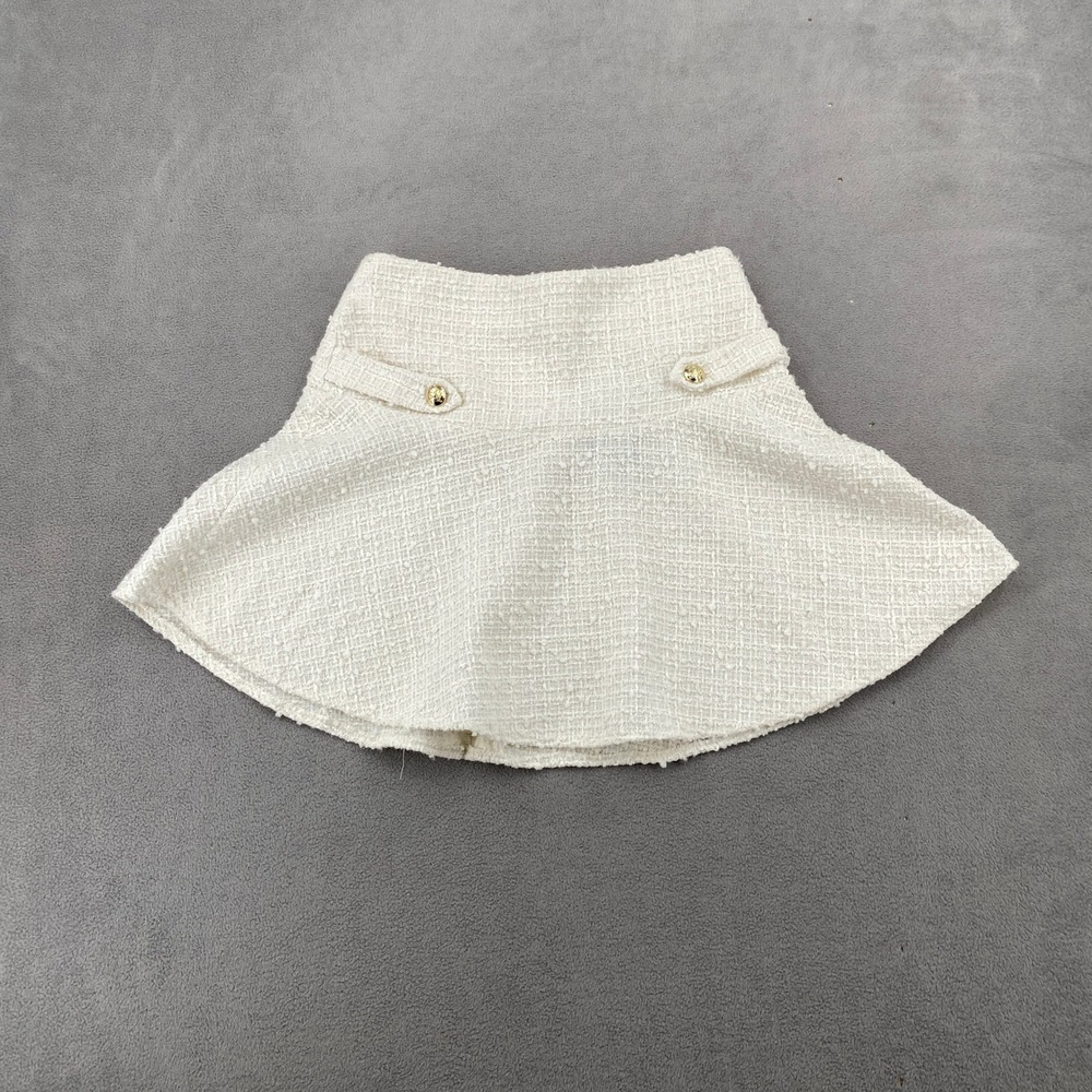 HM White Boucle Mini Skirt Gold Lion Buttons Tweed A-Line Size 2 1237314 0